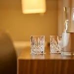 Ξενοδοχείο Kroenele 4*