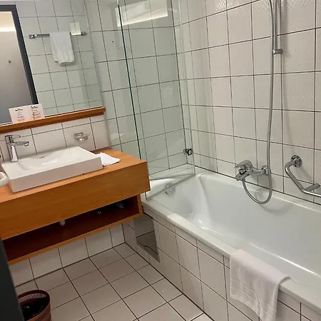 Kroenele Hotel 4*