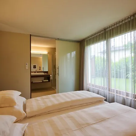 Hotel Kroenele 4*